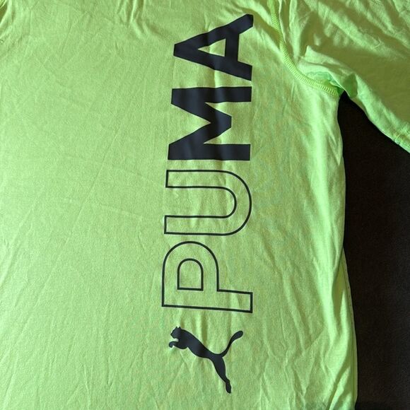 Puma Training T-Shirt Regular Fit Dry Cell Green Glare Size S NWT - Picture 2 of 12